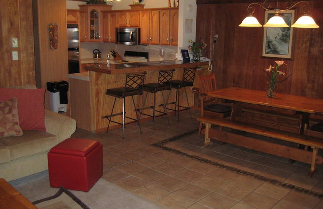 Chateau Sans Nom by Mammoth Reservation Bureau - Foto 30