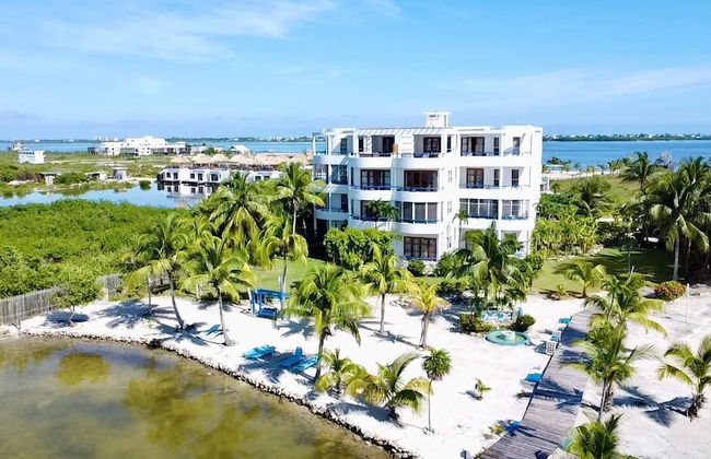 Brahma Blue Resort - Foto 1