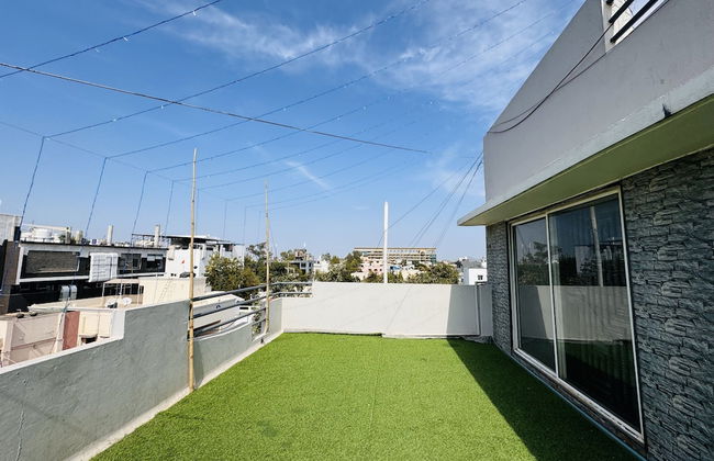 HomeEscape Luxe 2BHK Penthouse Near LIG - Foto 18