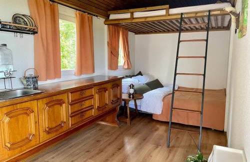 Bauwagen in idyllischer Lage - Foto 1