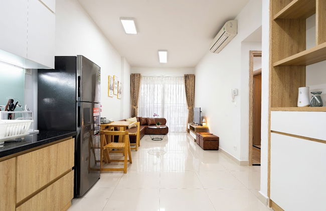 Golden Mansion - Transit Apt Free POOL & GYM - Photo 13