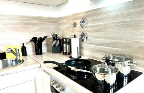 UNiQE - city central - design apartment - SKY-TV - free parking - Foto 17