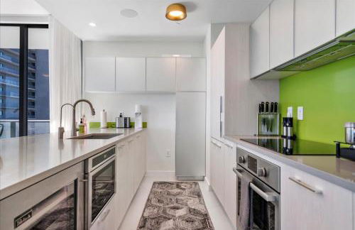 POSH Ocean View Penthouse - Heated Pool, Gym, Office! 10mins Beach - Foto 63