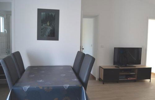 Maison proche centre-ville et baignade - Photo 17