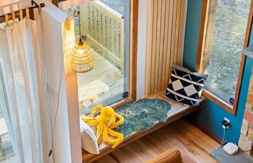 The Blue Forest Chalet - Kayak, Hike, Hot Tub - Foto 66