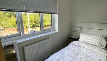 2 Bedroom Flat Bracknell Free Parking - Foto 2