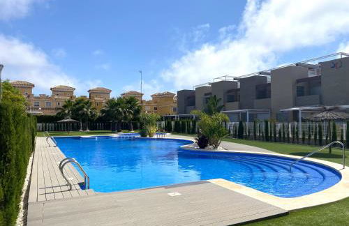 Magnifico apartamento de planta alta LA ISLA - Foto 28