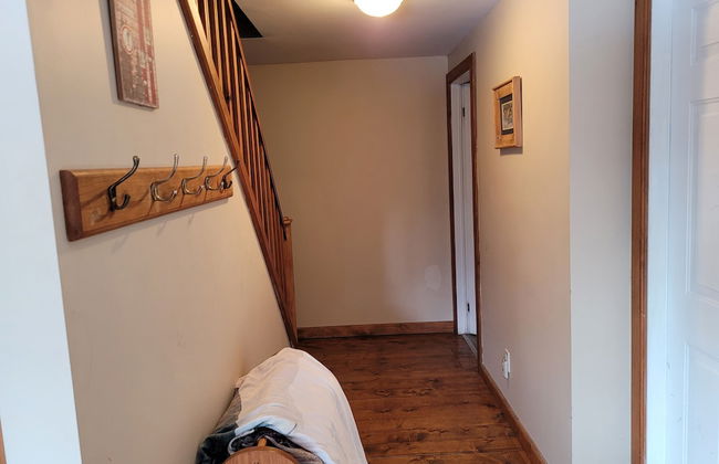 Stunning 2-bed House - Photo 8