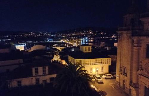 Piso con preciosas vistas, patio privado y amplio garaje - Photo 20