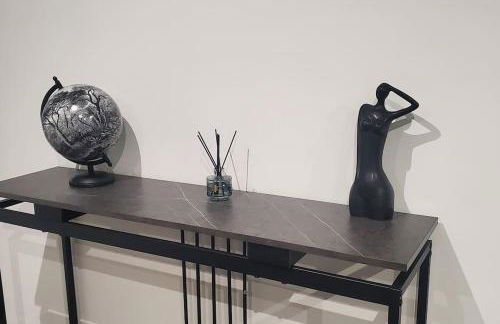 Tulsa Home - Appartement 2 chambres, Charmant et moderne avec terrasse privée - Foto 11