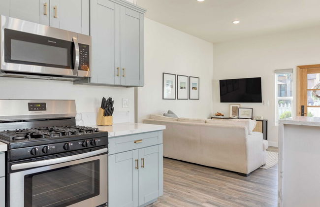 Socal Cottage by Avantstay Near Gaslamp + Firepit - Foto 13