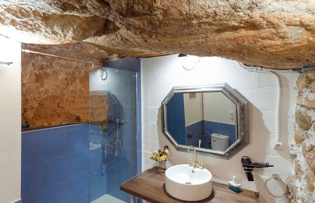 Rural Holiday Home in Tolva near near Mont Rebei Lake - Foto 10