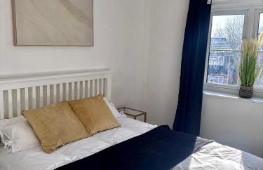 2-Bed Apt, Walsall & Wednesbury,Sleeps 4, Parking - Foto 9