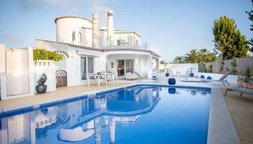 66 ADM Clara - Beautifully Renovated Villa - Photo 2