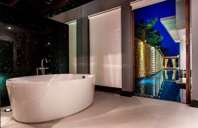 5 Bedroom Beach Front Villa SDV144 By Samui Dream Villas - Photo 23