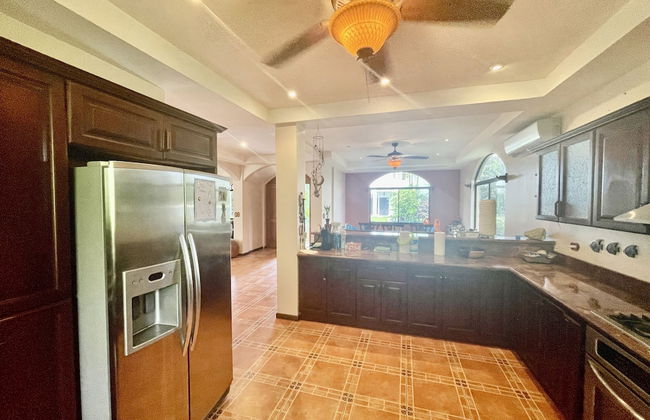 Mountain & Ocean View Retreat - Hermosa Palms 34 by RedAwning - Foto 11