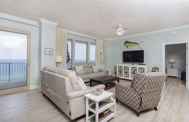 Wondrous Oceanfront Condo with Free Poolside WiFi - Unit 1105 by RedAwning - Foto 11