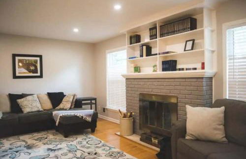 Spacious 3-BR Retreat Near Louisville Attractions - Photo 3