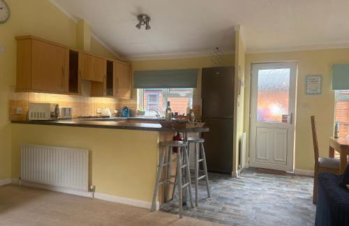 Lukes Lodge, where the fun begins, Woodland View, Hot Tub, dog friendly - Foto 4