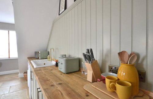 St Nicholas Corner - A New Unique Town Centre Home - Photo 5