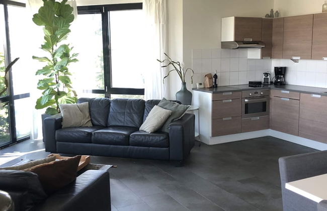 Modern Villa With a Nice Terrace, at the Marina - Foto 2