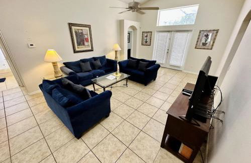 Spacious, Open Layout And Pool Relaxation! - Foto 3