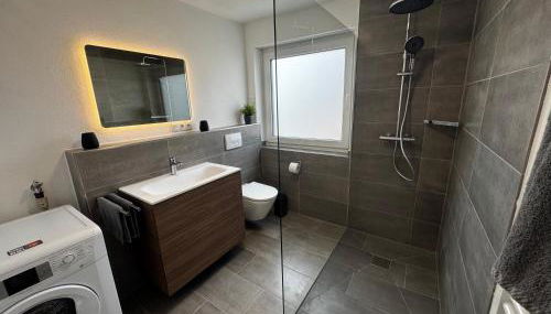 Schöne NEU Renovierte Ferienwohnung - Foto 4, towels, Shower