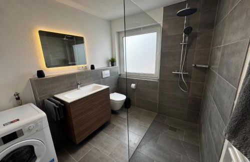 Schöne NEU Renovierte Ferienwohnung - Foto 4