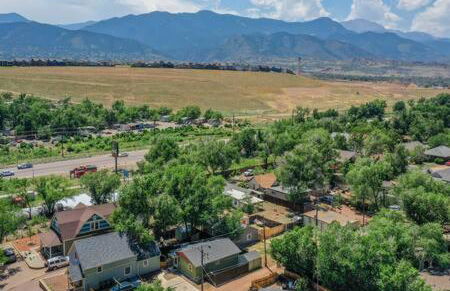 Vibrant Watermelon - Hot Tub, BBQ-Grill, King-Bed, Backyard, Parking - Foto 50