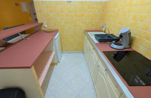 Charmant studio en plein cœur de Fréjus 2-4 personnes - Foto 9