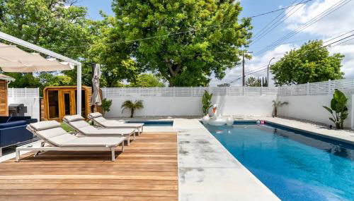 New luxury entertaining house with Pool Spa Sauna Tesla charger Pets - Foto 4