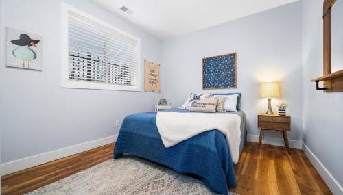 The Heart of TC 2BDR Ground Floor Condo in Downtown TC 2846 - Foto 3