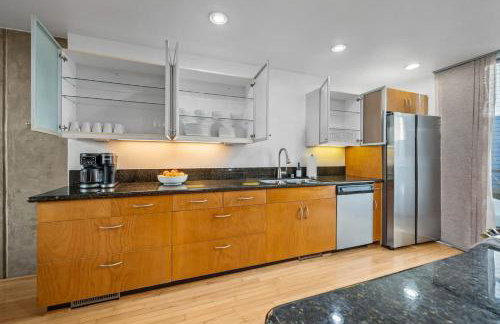 Gaslamp Row House - Sleeps 8 Private Garage AC - Foto 12