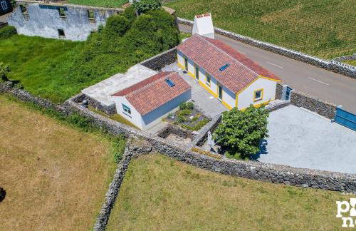 Recanto das 5 by PontaNegraAzores - Photo 1