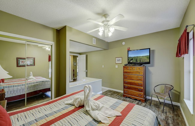 Whispering Pines II by Jackson Mountain Rentals - Photo 5