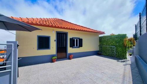 Cozy Santana House Near Pico Ruivo, Perfect Base for Levadas & Hiking Trails - Foto 2, Garden view, toaster