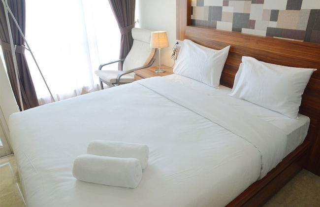 Warm and Best Studio Menteng Park Apartment - Photo 13