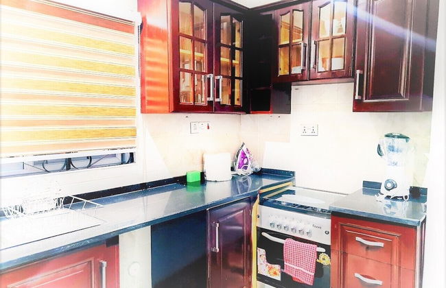 Modern Comfy & Quiet Close to Highway - Photo 10