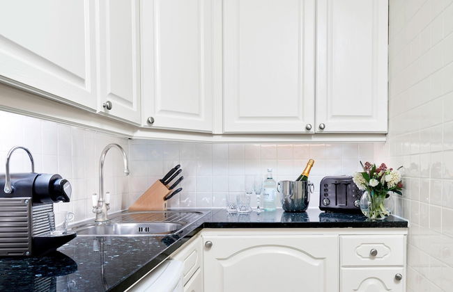 47 Park Street - Grand Residences by Marriott - Photo 4