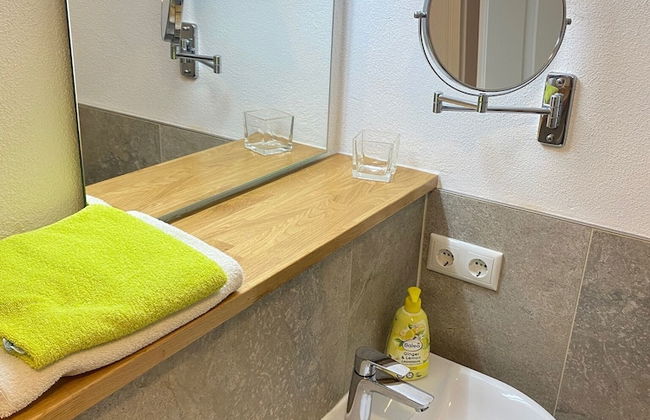 Motel Q - Dingolfing - Foto 41