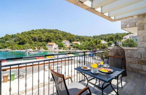 Family-friendly apartments with swimming pool Pomena, Mljet - 22317 - Photo 43