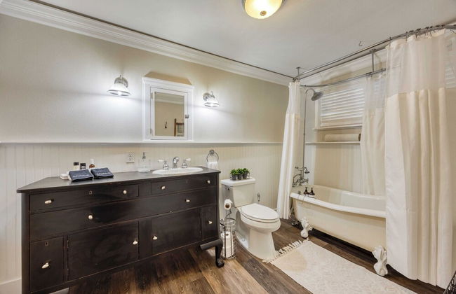 Luxury Wine Country Haven + Vineyard Views Near Top Wineries Adelaida Farmhouse - Foto 16