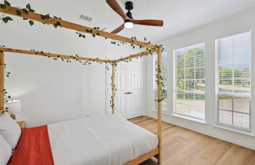 Wellness Oasis 5BR W Pool + Huge Yard + Fire Pit - Foto 31