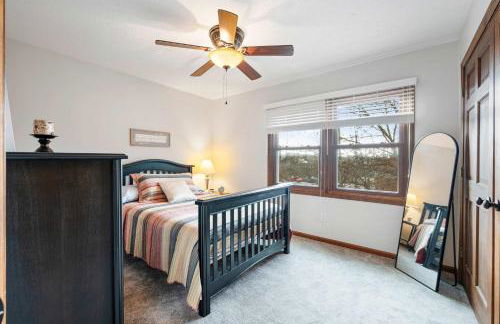 Mass Ave Gem and steps away from Yoga Studio - Foto 16