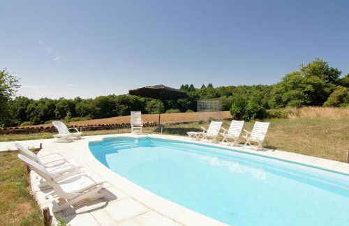 Holiday Home in Roussines with Private Pool - Foto 10