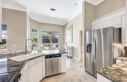 Lux Family 3 BR With Pool Villa Walk To Beach and Mercato - Foto 16