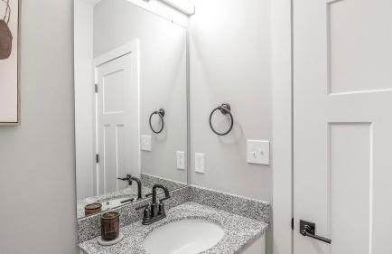 Landing Stylish 2BD Pool Courtyard - Foto 22