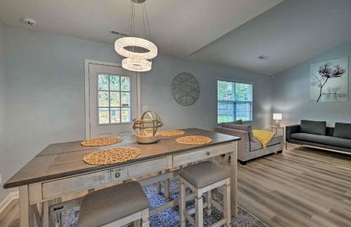 Tasteful Greensboro Haven about 3 Mi to Downtown! - Foto 7