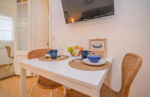 Playa a pie y a 15 minutos de Ramblas y Plaza Catalunya en metro - Foto 53