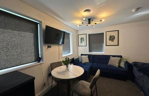 Adam Court Apartments - PE1 - Contractor Friendly - Choice of Studios or 1 Bed Apartments - Free Parking - Sofa Beds - Sky TV - Full Kitchen - Washer Dryer - WiFi - Foto 46